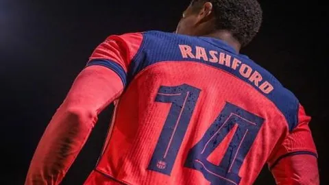 《NBA焦点对决：太阳激战活塞，揭秘精彩对决背后的故事》