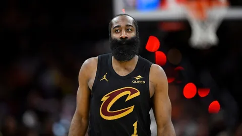 郑钦文网球备战进展良好